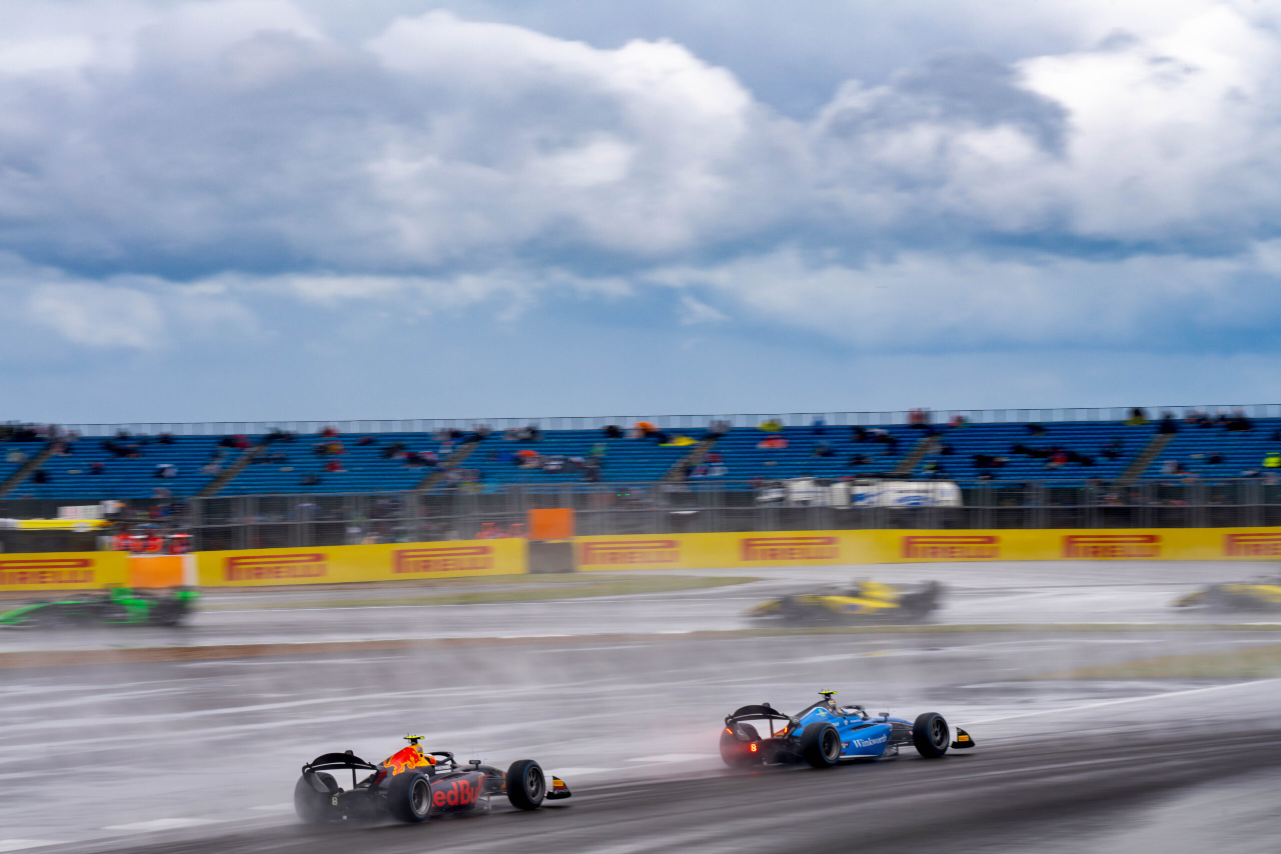 A Wet F2 British Grand Prix Sprint Race at Silverstone 2024