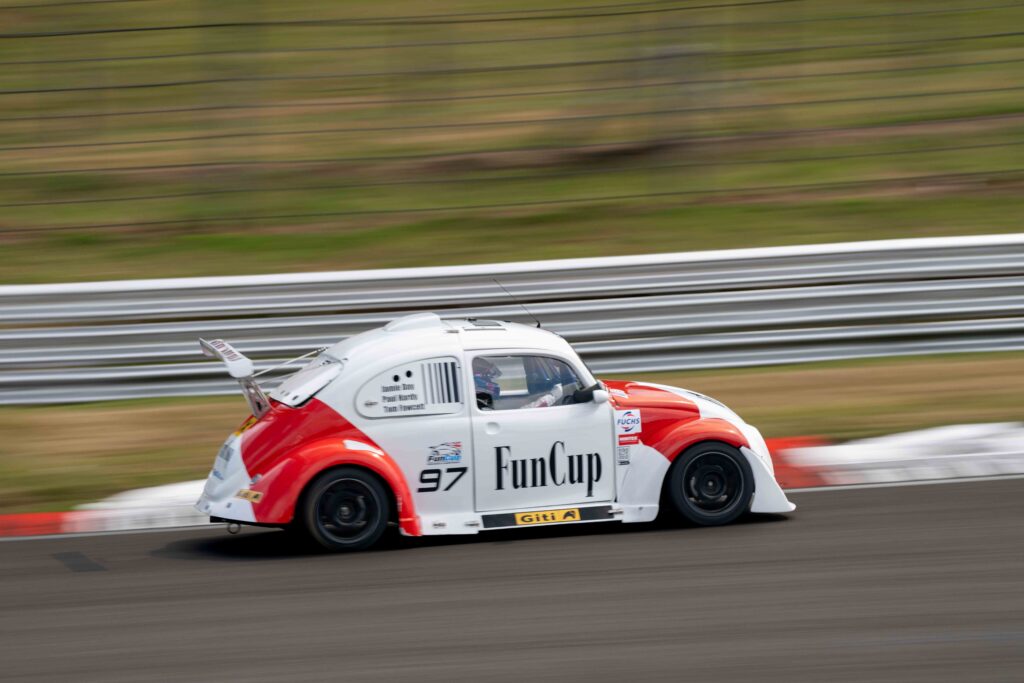 Fun Cup Endurance Challenge Brands Hatch 2024