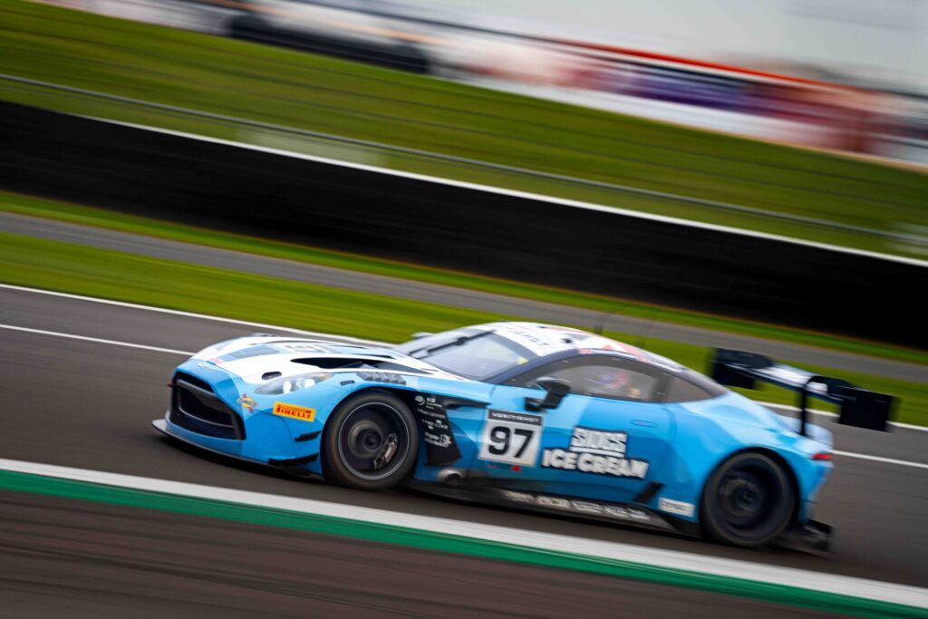 Beechdean Motorsport car #97 at the Silverstone 500.
Andrew Howard & Tom Wood in their Aston Martin Vantage AMR GT3 Evo