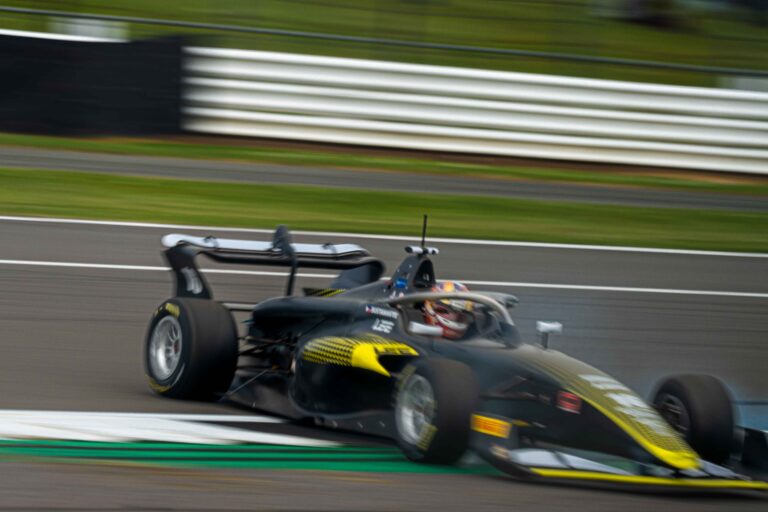 Bianca Bustamante in the Elite Motorsport Car 16 Spinning During the FB3 Championship at Silverstone 2025