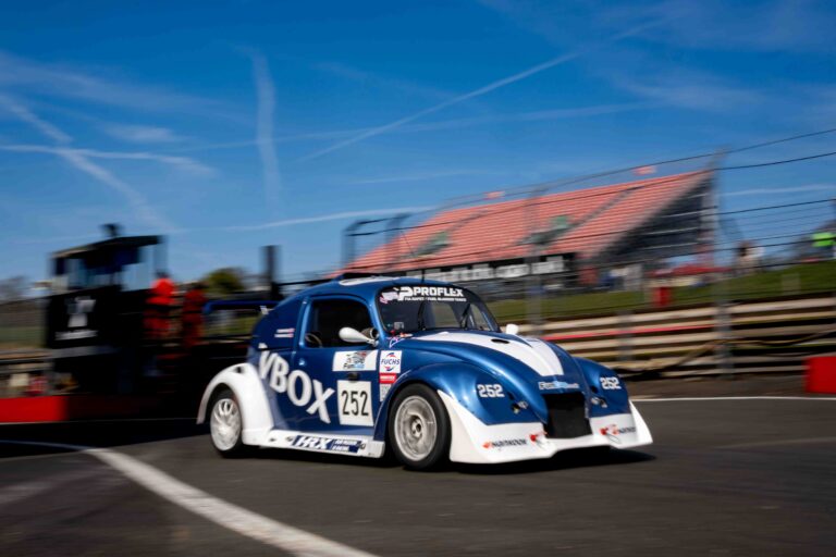 FunCup Endurance Championship Brands Hatch Car 252 Racelogic