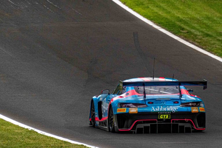 2Seas Motorsport with Kiern Jewiss & Charles Dawson Heading to the top of the Podium at Brands Hatch 2025