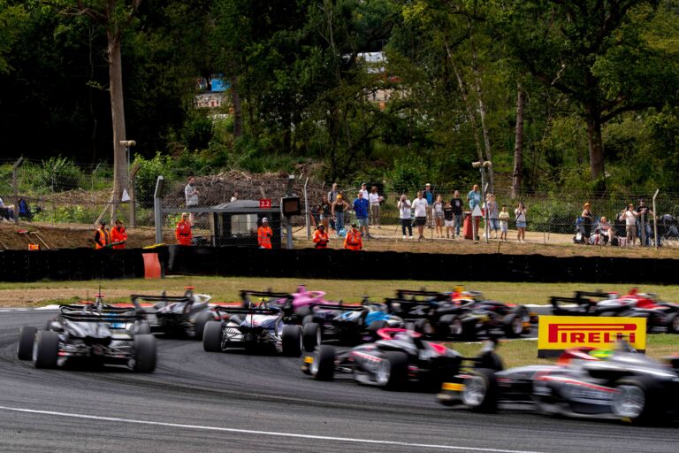 GB3 & GB4 Championship at Brands Hatch 2025
