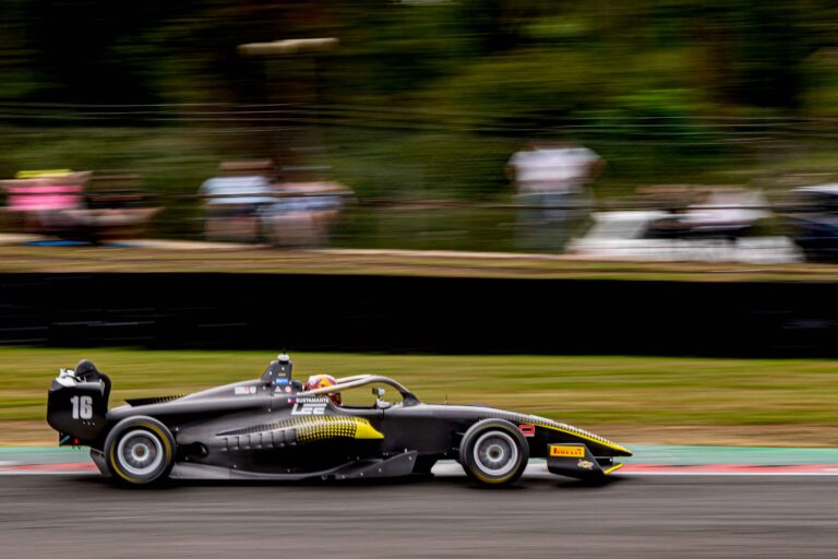 GB3 & GB4 Championship at Brands Hatch 2025