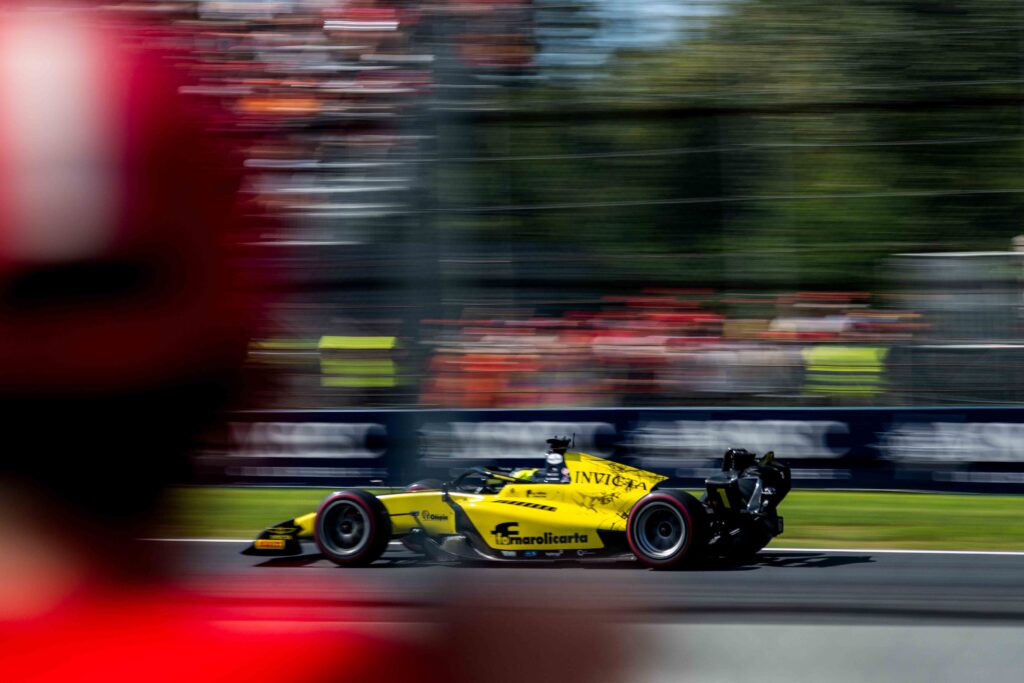 Leonardo Fornaroli On His Way to Victory in the F2 Sprint Race At The Italian GP Monza 2025