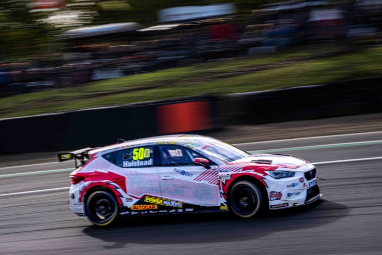 Round 28 of the BTCC, British Touring Car Championship Brands Hatch Sept 2025