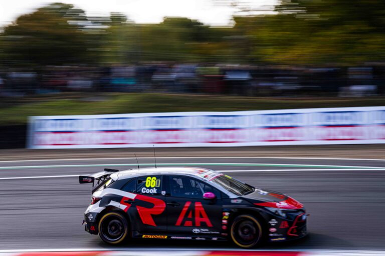 Round 28 of the BTCC, British Touring Car Championship Brands Hatch Sept 2025