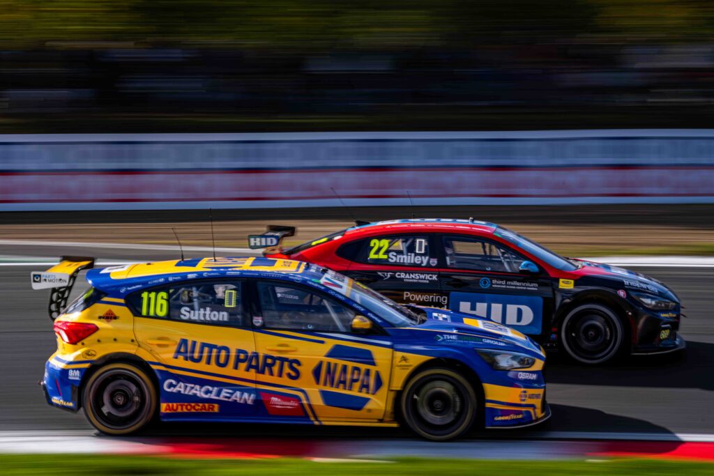 Ash Sutton & Chris Smiley at the Season Finale of the 2025 Kwik Fit British Touring Car Championship