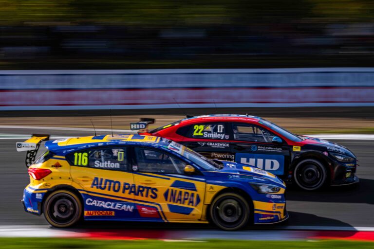 Ash Sutton & Chris Smiley at the Season Finale of the 2025 Kwik Fit British Touring Car Championship