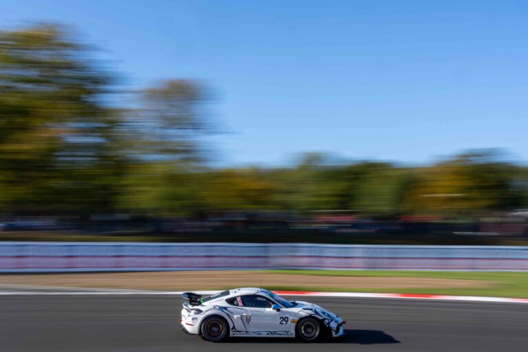Porsche Sprint Challenge, Brands Hatch, UK