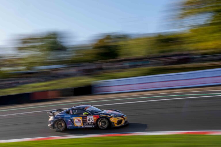 Porsche Sprint Challenge, Brands Hatch, UK