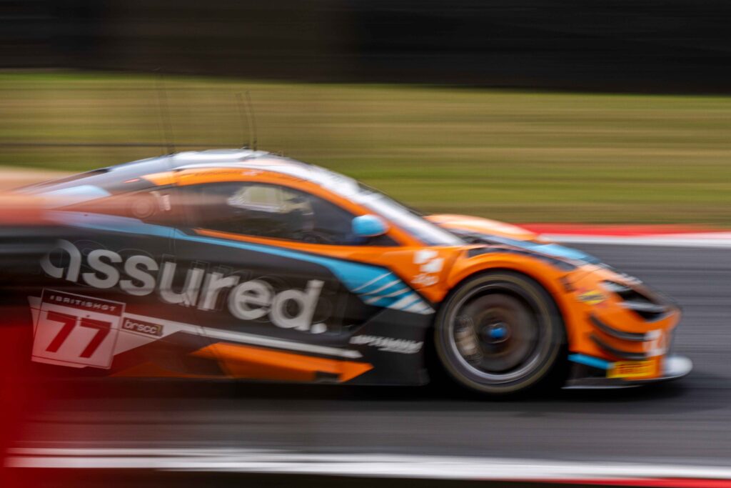 Optimum Motorsport Morgan Tillbrook & Marvin Kirchhöfer McLaren 720S GT3 Evo GT4 British GT Championship Brands Hatch 2025