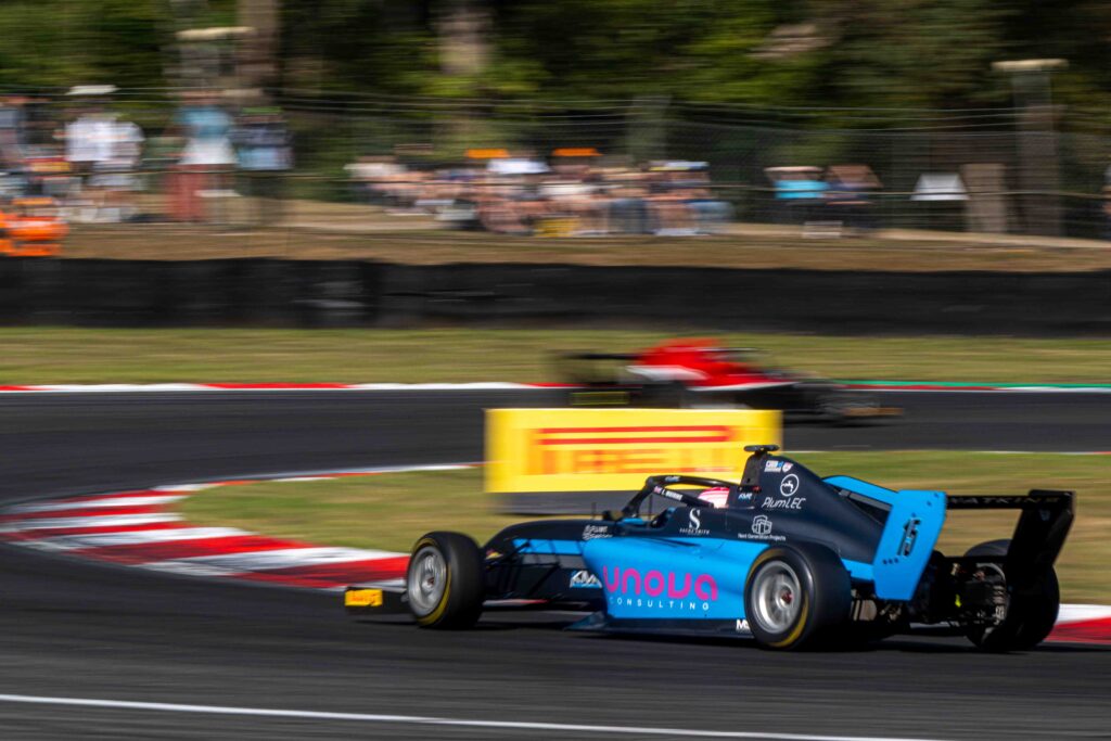 GB4 Championship Megan Bruce In Car #9 & Lily May Watkins In Car #15 At Brands Hatch 2025