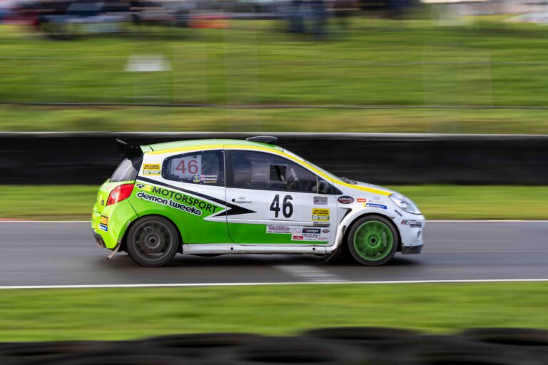 Brands Hatch, UK, 17th January, 2026, Scott Stutchbury & Darren Stutchbury In a Renault Clio Rs3 at Round 4 of the Protyre Circuit Rally Championship, "The Winter Stages", Christopher Neve / Alamy Live News