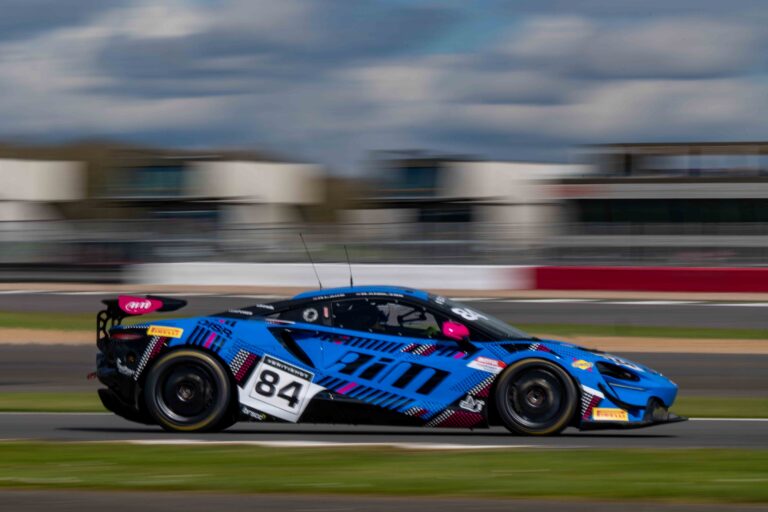 Revie Lake & Blake Angliss in a McLaren Artura GT4 for Mahiki Racing at the British GT Media Day