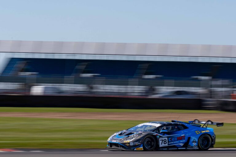 Car #78 Alex Martin & Jarrod Waberski In a Lamborghini Huracan GT3 Evo2 For Barwell Motorsport