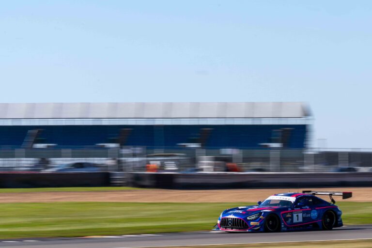 Car #1 Charles Dawson & Kiern Jewiss In a Mercedes-AMG GT3 Evo For 2 Seas Motorsport