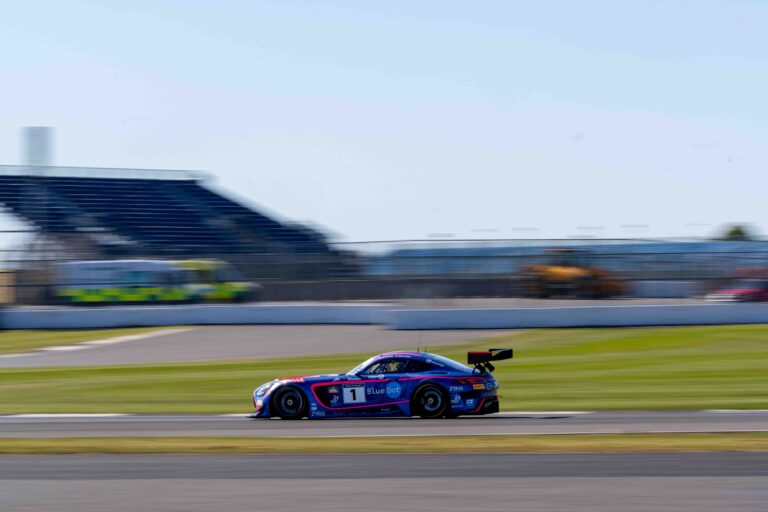 Car #1 Charles Dawson & Kiern Jewiss In a Mercedes-AMG GT3 Evo For 2 Seas Motorsport