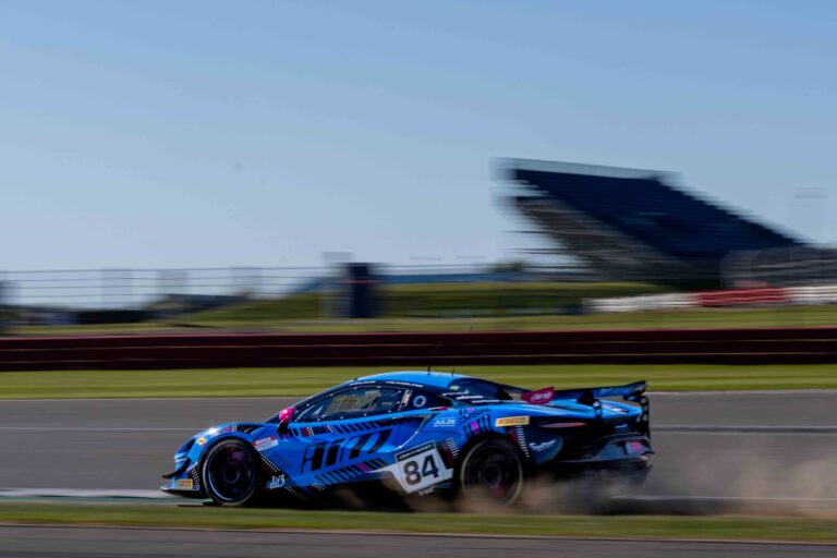 Car #84 Revie Lake & Blake Angliss In a McLaren Artura GT4 For Mahiki Racing At The British GT Silverstone 500