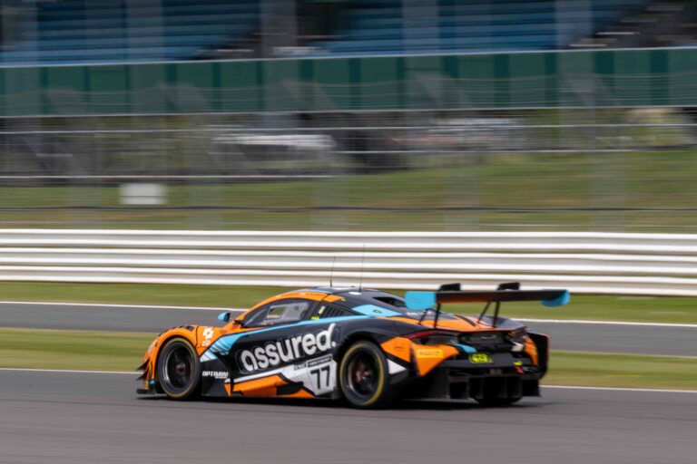 Car #77 Morgan Tillbrook & Ben Barnicoat In a McLaren 720S GT3 Evo For Optimum Motorsport