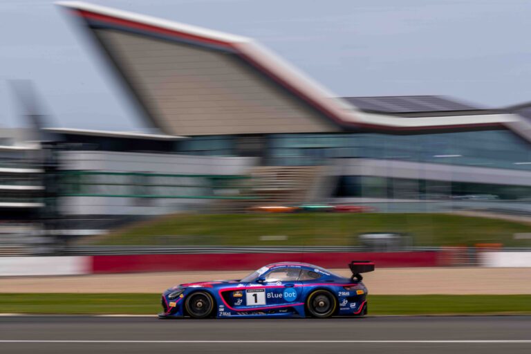 Car #1 Charles Dawson & Kiern Jewiss In a Mercedes-AMG GT3 Evo For 2 Seas Motorsport