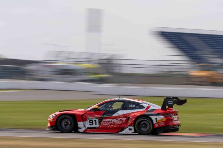 Car #91 Darren Leung & Dan Harper In a BMW M4 GT3 Evo For Paradine Competition