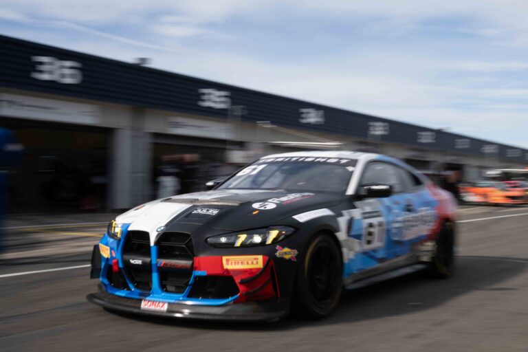 Car #61 Ernie Graham & Colin Turkington In a BMW M4 GT4 Evo For WSR Flexifly