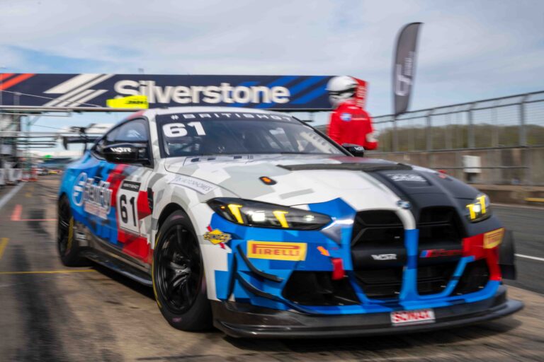 Car #61 Ernie Graham & Colin Turkington In a BMW M4 GT4 Evo For WSR Flexifly