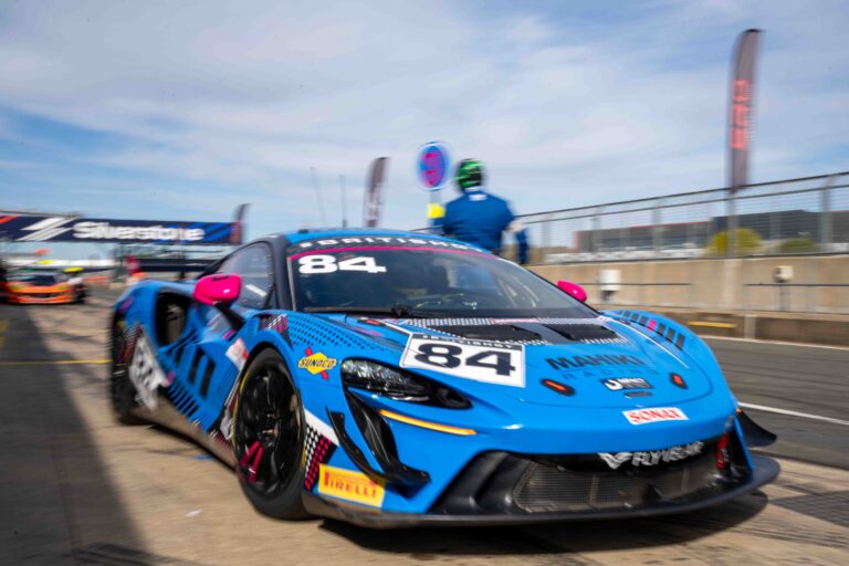 Car #84 Revie Lake & Blake Angliss In a McLaren Artura GT4 For Mahiki Racing