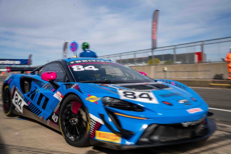 Car #84 Revie Lake & Blake Angliss In a McLaren Artura GT4 For Mahiki Racing At The British GT Silverstone 500