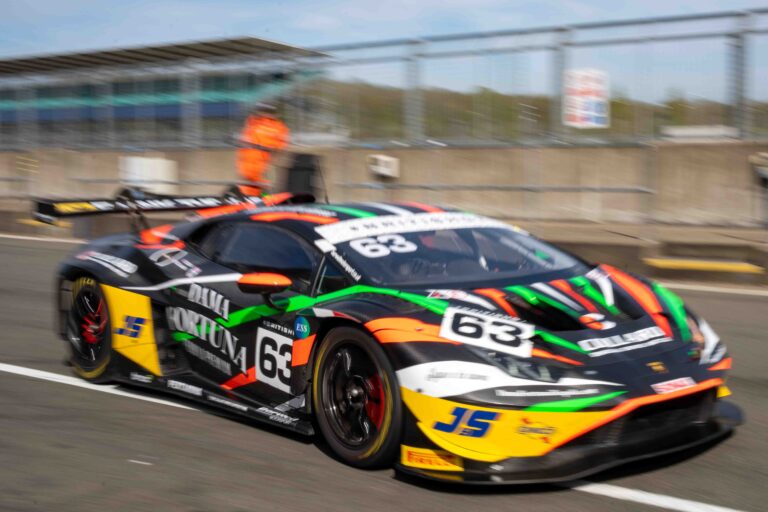 Car #63 Rob Collard & Hugo Cook In a Lamborghini Huracan GT3 Evo2 For Barwell Motorsport