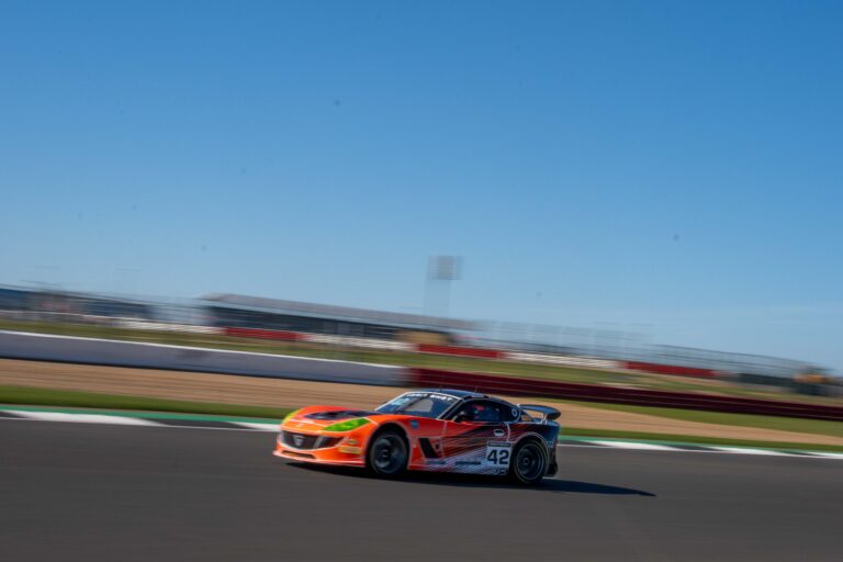 Car #42 Luke Shaw & Jack Mitchell In a Ginetta G56 GT4 Evo For Toro Verde GT