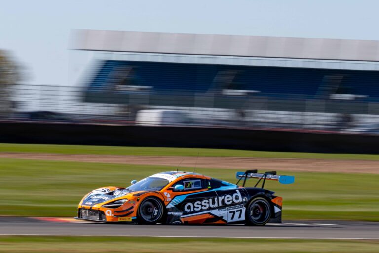 Car #77 Morgan Tillbrook & Ben Barnicoat In a McLaren 720S GT3 Evo For Optimum Motorsport
