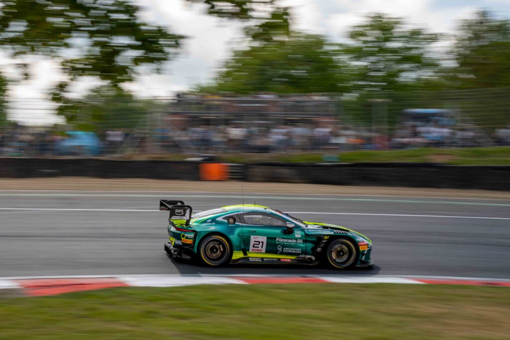 Car #21 Oliver Söderström & Arthur Dorison In a Aston Martin Vantage AMR GT3 EVO For Comtoyou Racing at the GT World Challenge