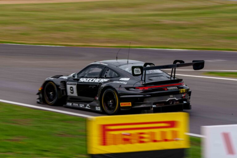 Car #9 Driven By Mark Smith & Martin Plowman in GT3 during the Feature Race at the British GT Season Finale